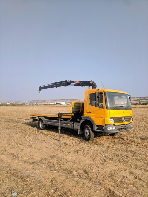 FRANTZ KING – TRUCK MERCEDES 815 CRANE CYPRUS