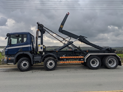 FRANTZ KING – TRUCK SCANIA P380 HOOKLOADER HOOK 8X4 (4)