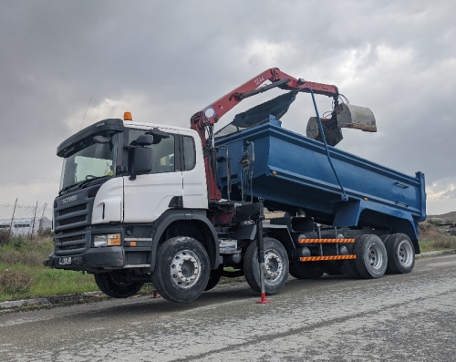FRANTZ KING – TRUCK SCANIA P380 GRAB TIPPER 8X4 HMF CRANE 2010 (15)