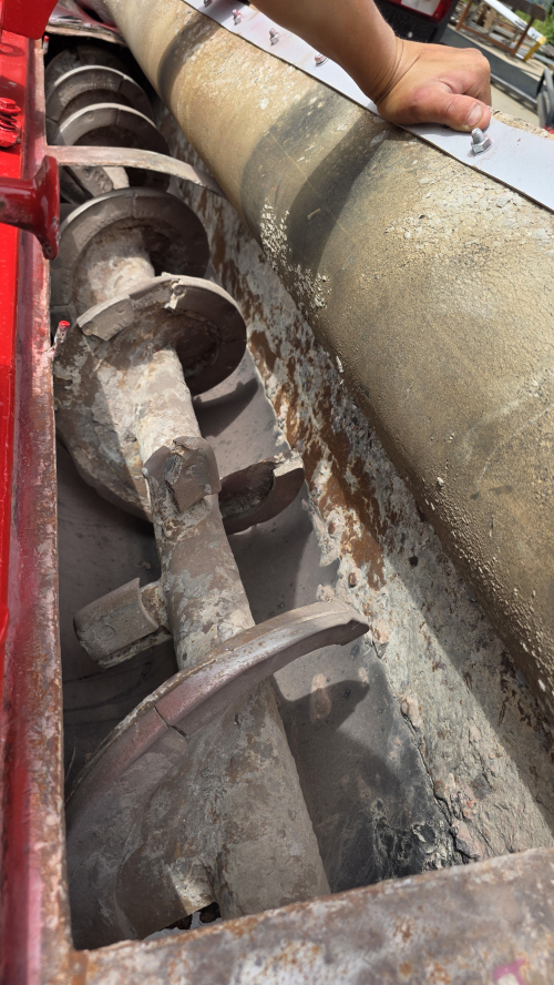 RENAULT KERAX C430 VOLUMETRIC MIXER 1 FRANTZ KING LTD 33